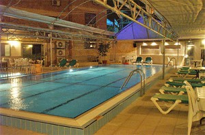 melony-village-hotel-eilat-pool