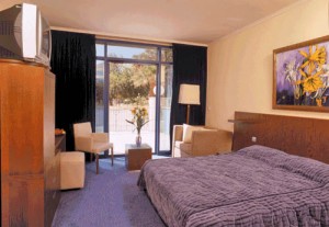 central-park-hotel-eilat-bedroom