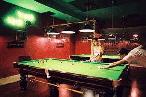 central-park-hotel-eilat-billiard