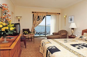 hilton-queen-of-sheba-room4