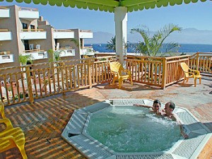 reef-hotel-eilat-pool