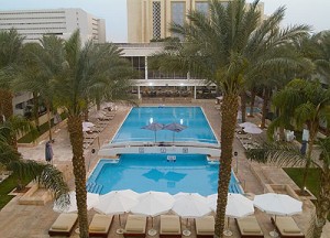 royal-tulip-eilat-hotel-pool1